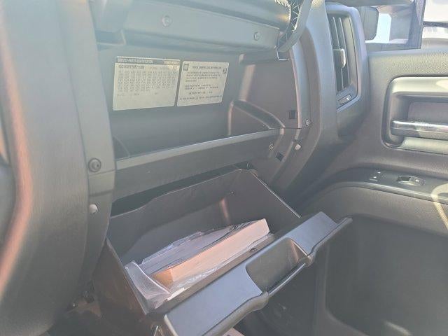 2017 Chevrolet Silverado 2500 HD Crew Cab Standard Box 4-Wheel Drive Work Truck