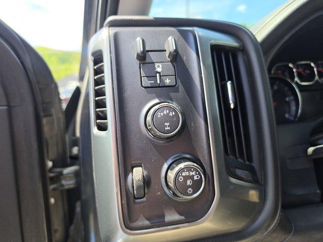 2017 Chevrolet Silverado 3500 HD Crew Cab Long Box 4-Wheel Drive LTZ