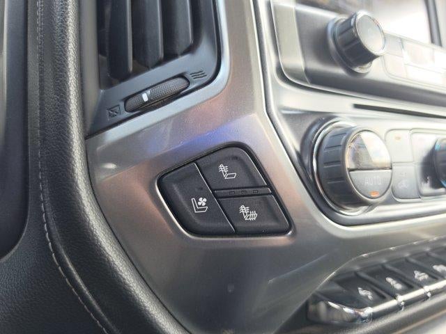 2017 Chevrolet Silverado 3500 HD Crew Cab Long Box 4-Wheel Drive LTZ