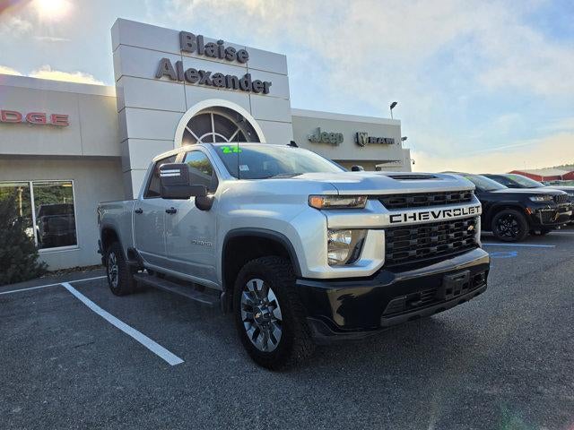 2022 Chevrolet Silverado 2500 HD Crew Cab Standard Box 4-Wheel Drive Custom