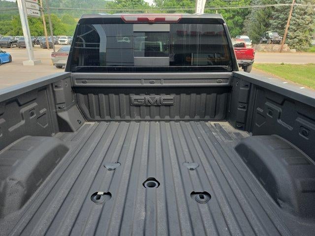 2026 GMC Sierra 2500 HD Crew Cab Standard Box 4-Wheel Drive AT4