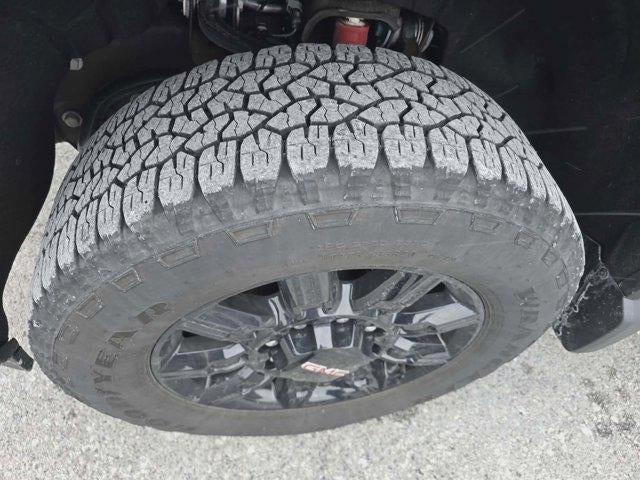 2025 GMC Sierra 2500 HD Crew Cab Standard Box 4-Wheel Drive AT4