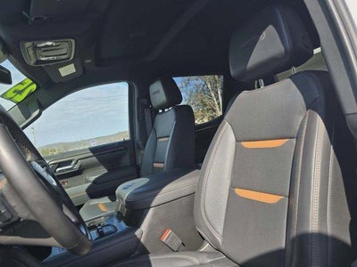 2025 GMC Sierra 1500 Crew Cab Short Box 4-Wheel Drive AT4