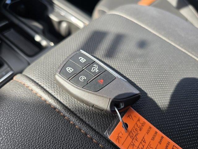 2025 GMC Sierra 1500 Crew Cab Short Box 4-Wheel Drive AT4