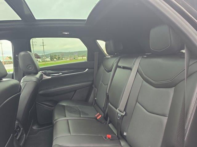 2022 Cadillac XT5 AWD 4dr Premium Luxury