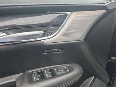 2022 Cadillac XT5 AWD 4dr Premium Luxury
