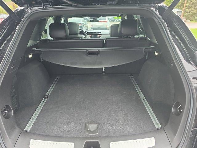 2022 Cadillac XT5 AWD 4dr Premium Luxury