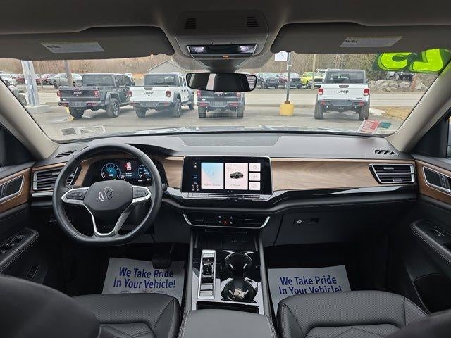 2025 Volkswagen Atlas 2.0T SE w/Technology 4MOTION