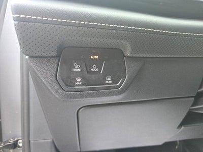 2025 Volkswagen Atlas 2.0T SE w/Technology 4MOTION