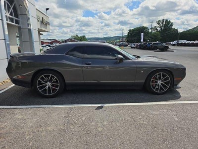 2018 Dodge Challenger 392 Hemi Scat Pack Shaker RWD