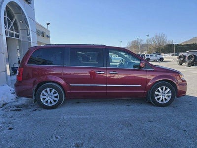 2015 Chrysler Town & Country 4dr Wgn Touring