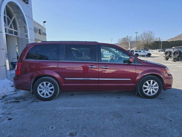2015 Chrysler Town & Country 4dr Wgn Touring