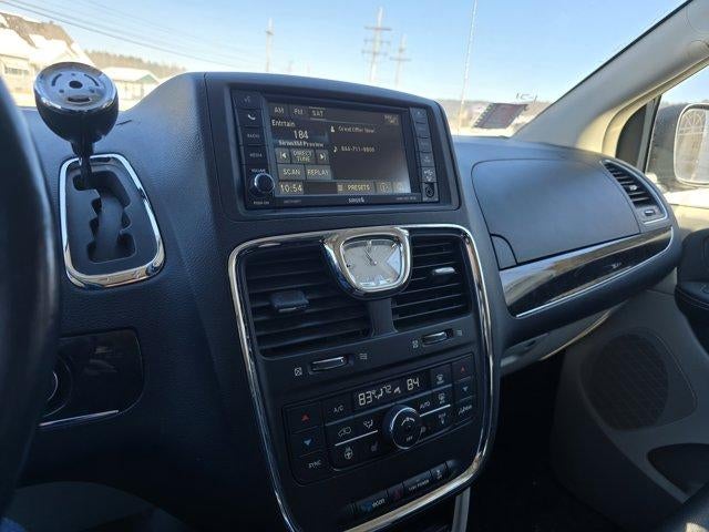 2015 Chrysler Town & Country 4dr Wgn Touring