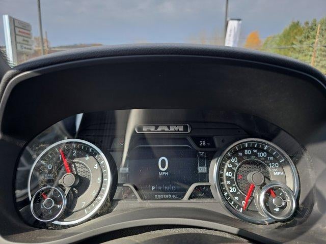 2024 RAM 3500 Tradesman 4x4 Reg Cab 8' Box