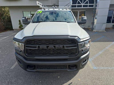2024 RAM 3500 Tradesman 4x4 Reg Cab 8' Box