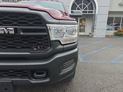 2022 RAM 3500 Tradesman 4x4 Crew Cab 8' Box