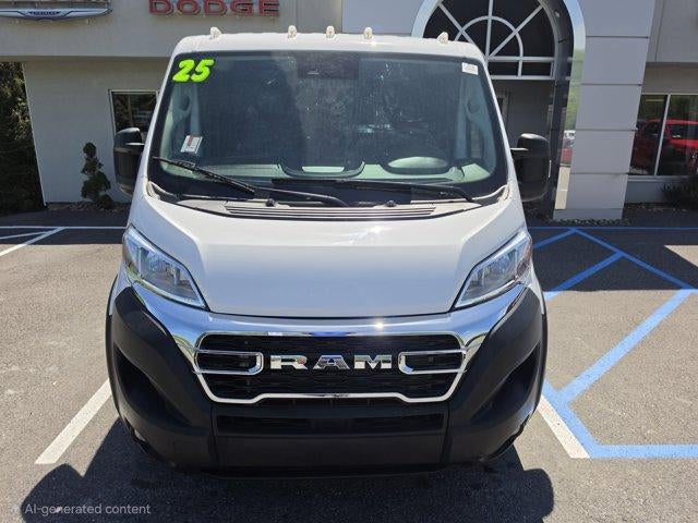 2025 RAM ProMaster Cargo Van Tradesman 2500 Low Roof 136" WB w/Pass Seat