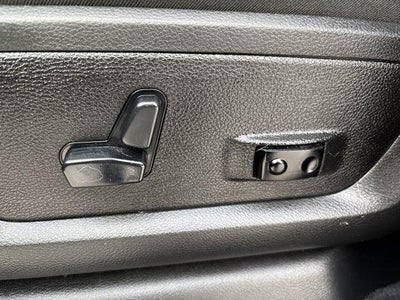 2019 RAM 2500 Laramie 4x4 Crew Cab 6'4" Box