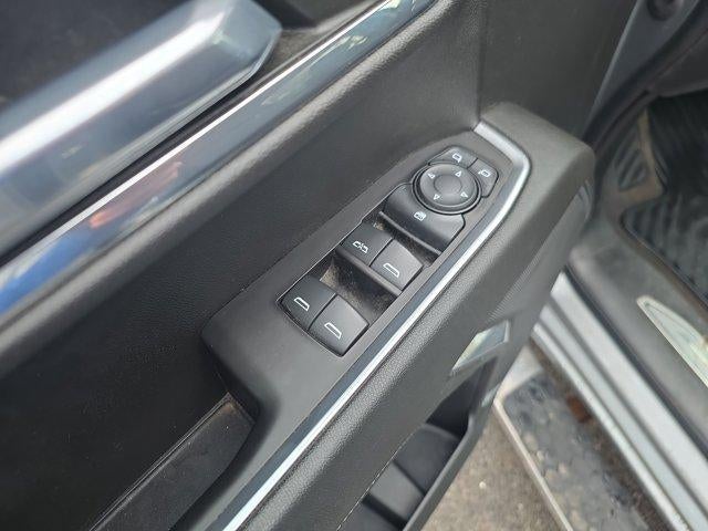 2023 Chevrolet Silverado 1500 Crew Cab Short Box 4-Wheel Drive LT 2FL