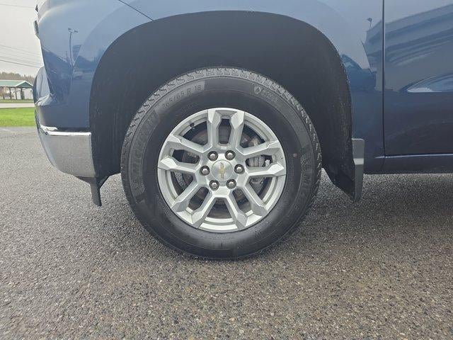 2023 Chevrolet Silverado 1500 Crew Cab Short Box 4-Wheel Drive LT 2FL