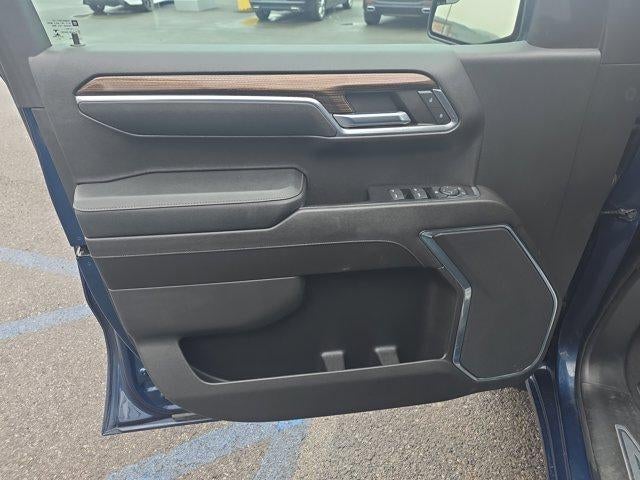 2023 Chevrolet Silverado 1500 Crew Cab Short Box 4-Wheel Drive LT 2FL