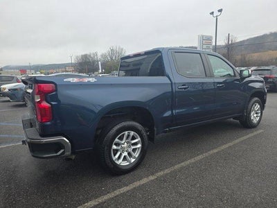 2023 Chevrolet Silverado 1500 Crew Cab Short Box 4-Wheel Drive LT 2FL