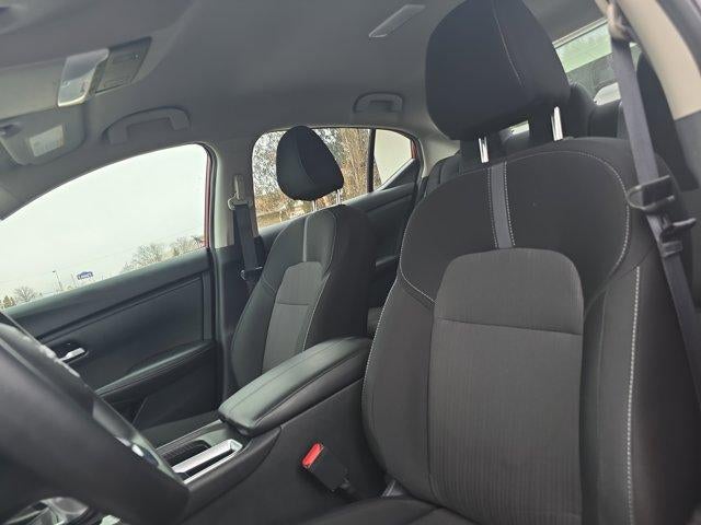 2025 Nissan Sentra SV CVT