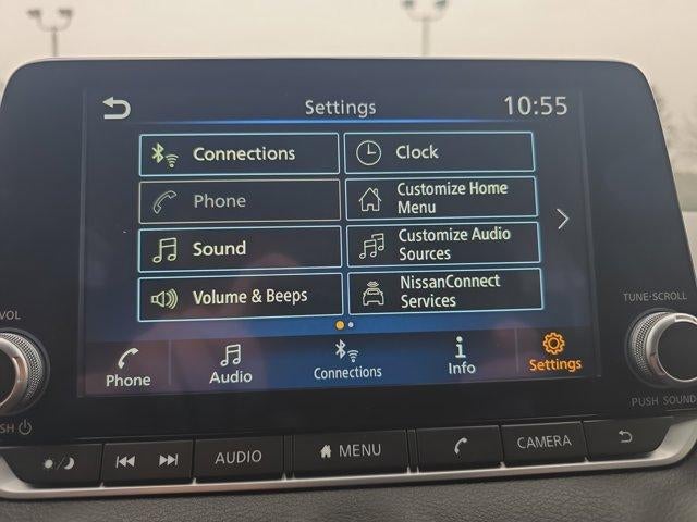 2025 Nissan Sentra SV CVT