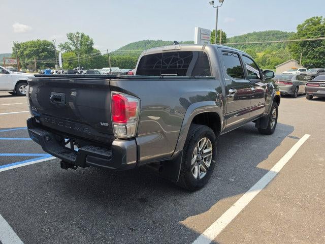 2017 Toyota Tacoma Limited Double Cab 5' Bed V6 4x4 AT (Natl)