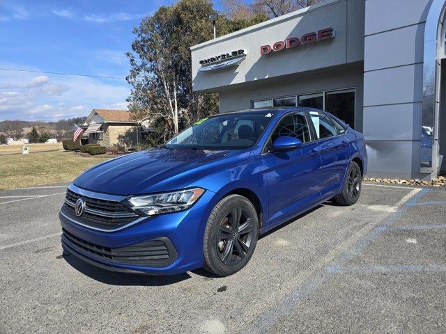 2022 Volkswagen Jetta SE Auto