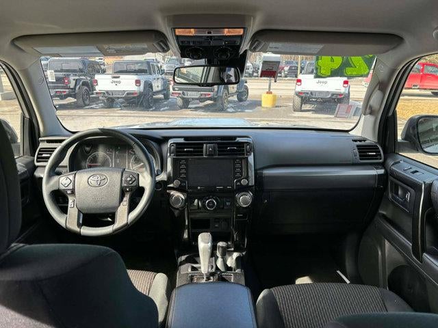 2024 Toyota 4Runner TRD Off Road 4WD (Natl)