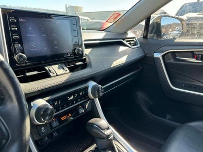 2019 Toyota RAV4 Limited AWD (GS)