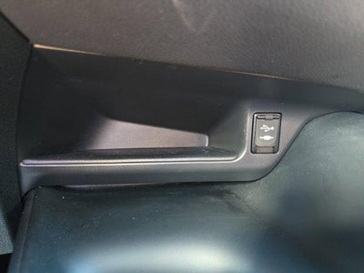 2018 Toyota C-HR XLE Premium FWD (Natl)