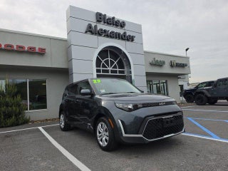 2023 Kia Soul LX IVT