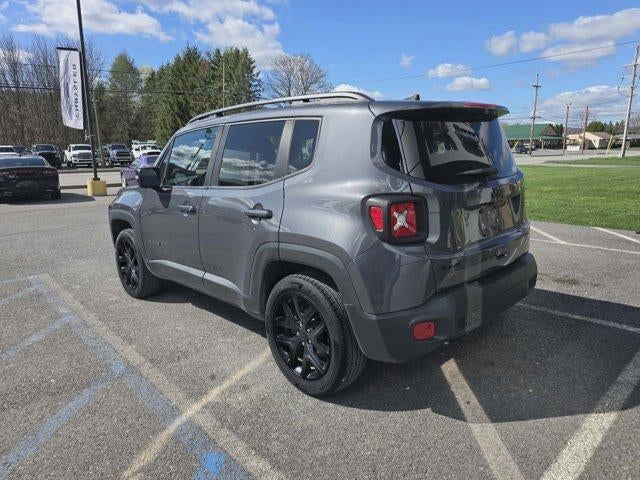 2022 Jeep Renegade Altitude 4x4
