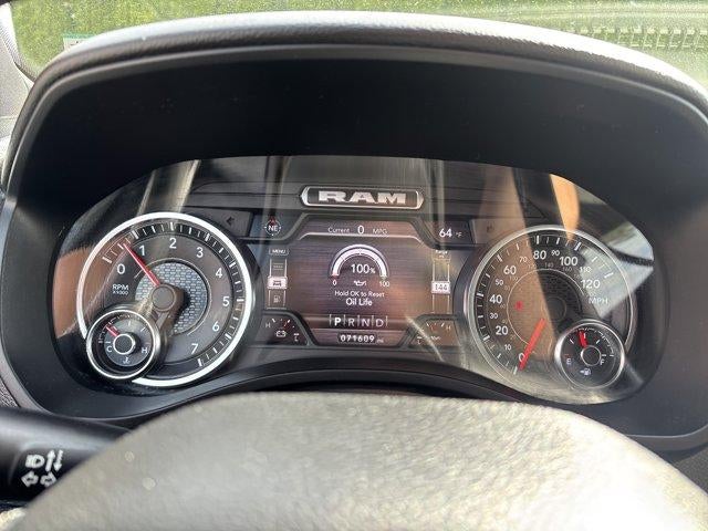 2022 RAM 1500 Big Horn 4x4 Quad Cab 6'4" Box