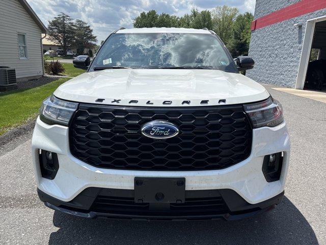 2025 Ford Explorer ST-Line 4WD