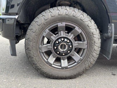 2024 Ford Super Duty F-250 SRW LARIAT 4WD Crew Cab 6.75' Box
