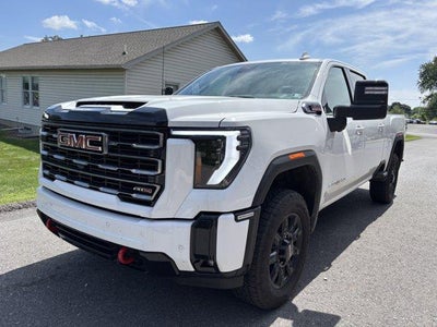 2025 GMC Sierra 2500 HD Crew Cab Standard Box 4-Wheel Drive AT4