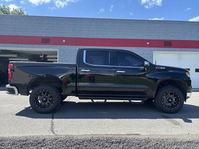 2022 Chevrolet Silverado 1500 Crew Cab Short Box 4-Wheel Drive LTZ
