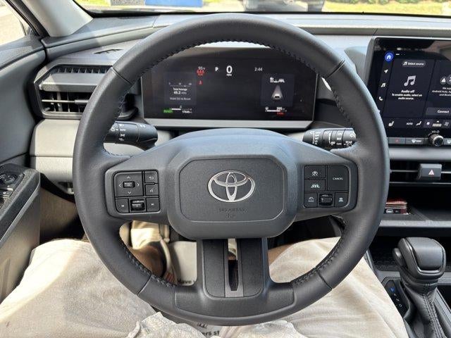 2026 Toyota RAV4 XLE Premium AWD (Natl)