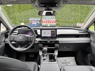 2026 Toyota RAV4 XLE Premium AWD (Natl)