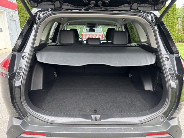 2026 Toyota RAV4 XLE Premium AWD (Natl)