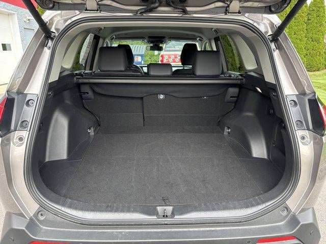2026 Toyota RAV4 XLE Premium AWD (Natl)