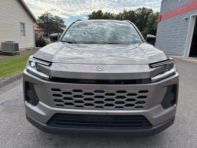 2026 Toyota RAV4 XLE Premium AWD (Natl)