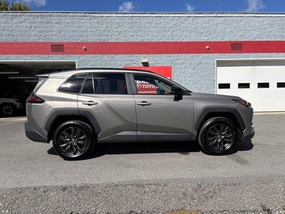 2026 Toyota RAV4 XLE Premium AWD (Natl)