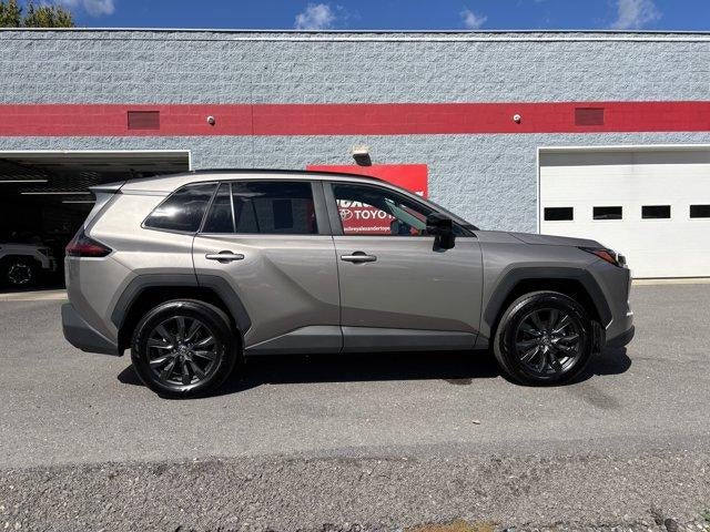 2026 Toyota RAV4 XLE Premium AWD (Natl)