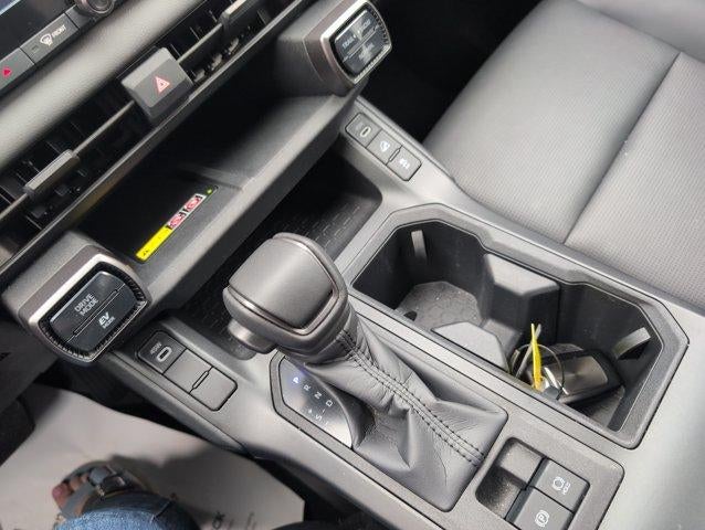 2026 Toyota RAV4 XLE Premium AWD (Natl)