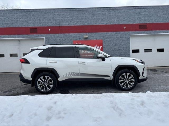 2022 Toyota RAV4 XLE Premium AWD (Natl)