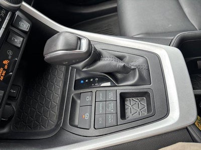 2022 Toyota RAV4 XLE Premium AWD (Natl)